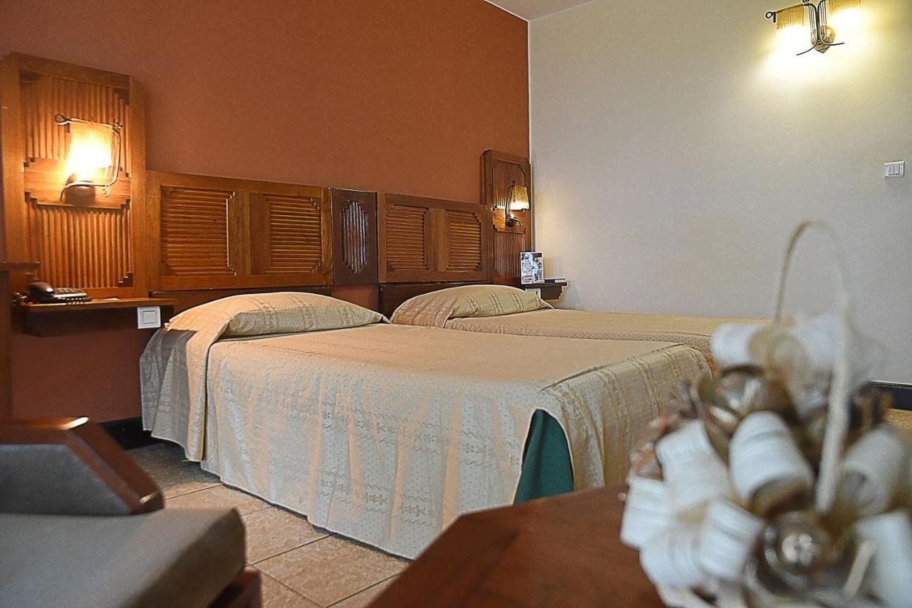 Le Grand Hotel Diego Antsiranana Exterior photo